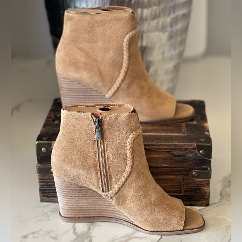 Lucky Brand Lureli Wedge Booties in Tan - Picture 3 of 9